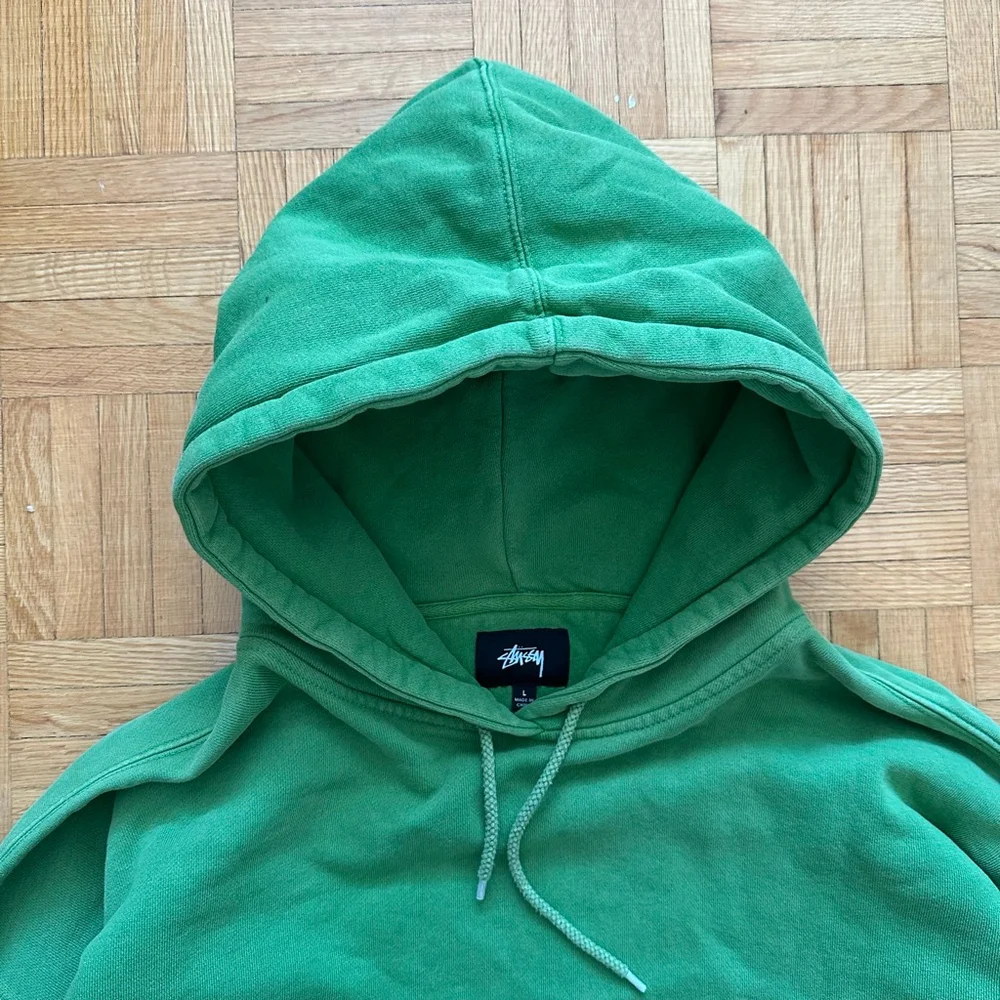 Stussy Overdyed Green Hoodie Back Logo Size Large - Picture 3 of 6
